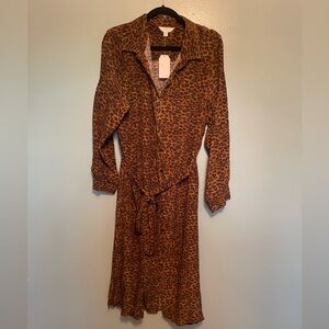 Leopard print maxi dress